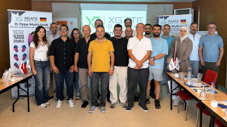 Digital Surgical Guide and Implant-Supported Restoration Training in Ankara